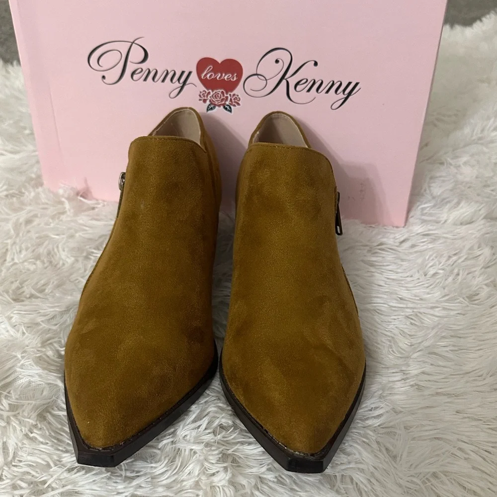 Penny Loves Kenny Microsuede Sync Ankle Boots Size 9 - NWT - Picture 3 of 15